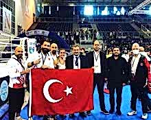 Başarılı Antrönerlerimiz ve Sporcularımız