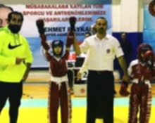 Başarılı Antrönerlerimiz ve Sporcularımız