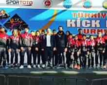 Başarılı Antrönerlerimiz ve Sporcularımız