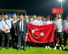 Başarılı Antrönerlerimiz ve Sporcularımız