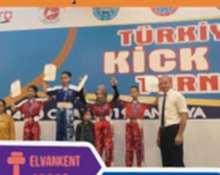 Başarılı Antrönerlerimiz ve Sporcularımız