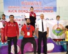 Başarılı Antrönerlerimiz ve Sporcularımız