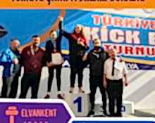 Başarılı Antrönerlerimiz ve Sporcularımız