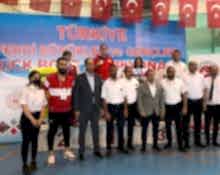 Başarılı Antrönerlerimiz ve Sporcularımız