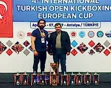 Başarılı Antrönerlerimiz ve Sporcularımız