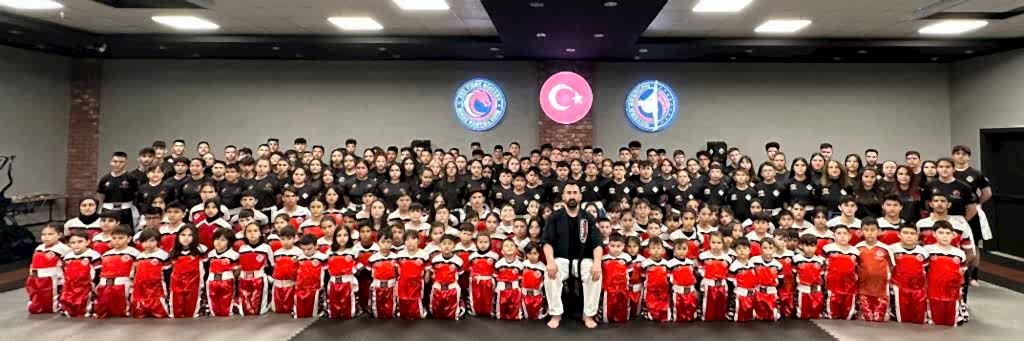 KİCKBOKS 